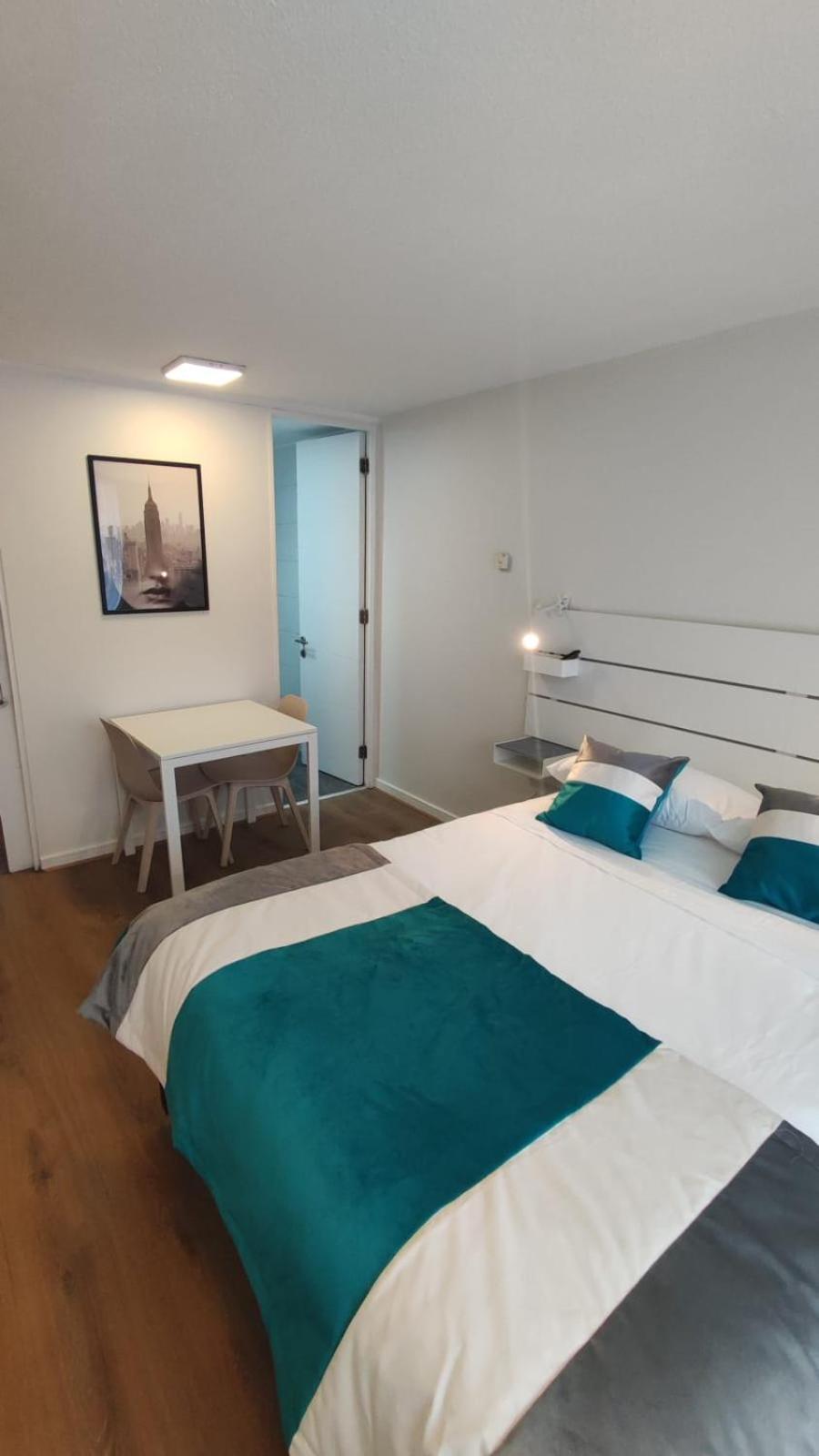 Lyon Aparthotel Santiago
